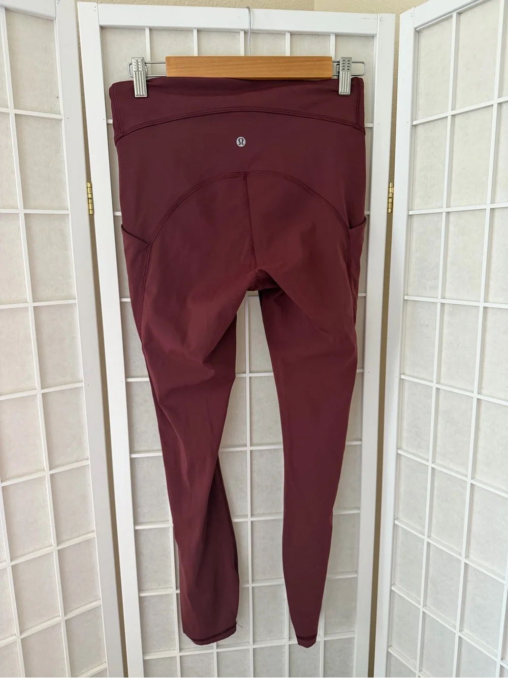Lululemon Burgundy Maroon Workout Leggings Size 8
